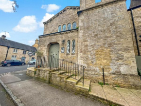 Church suite, Stow-on-the-Wold, Sleeps 4, town location